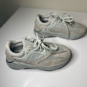 Yeezy Boost 700 Salt